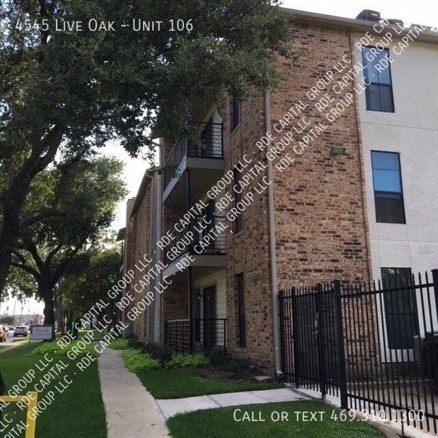 Primary Photo - TWO Bedroom TWO Bath Near Downtown Dallas