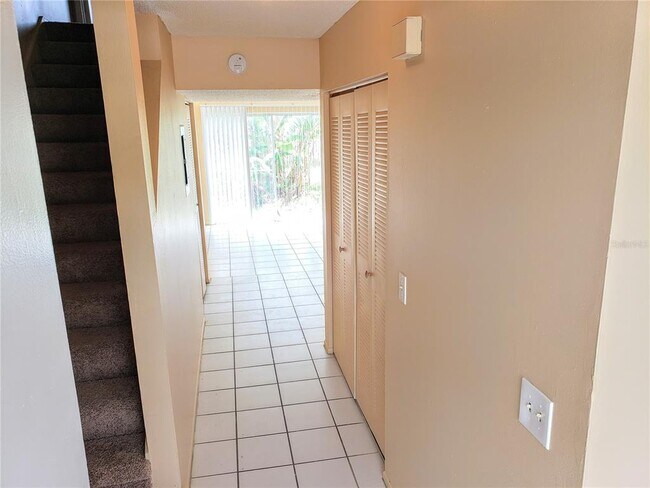 Building Photo - 12112 Napiers Cir