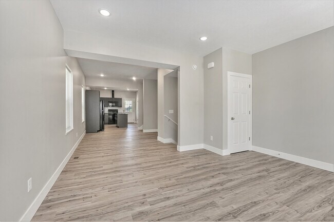 Foto del edificio - 717 Worden St SE