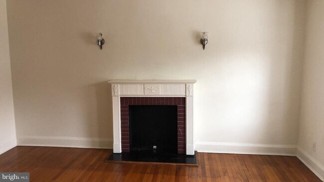 Building Photo - 29 N Symington Ave