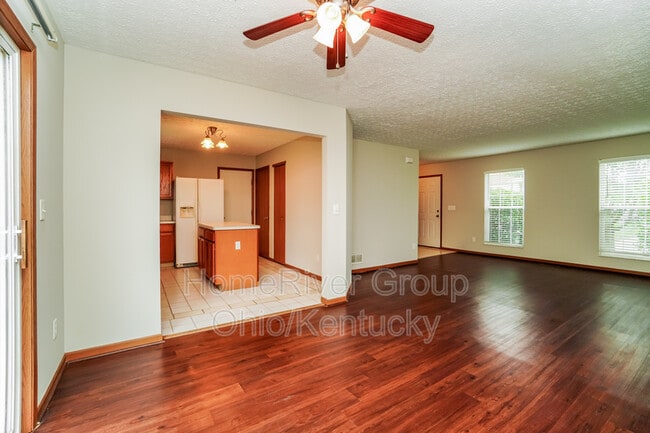 Foto del edificio - 8935 Coral Canyon Cir
