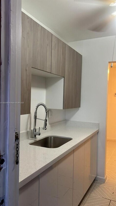 Foto principal - 2530 Pierce St