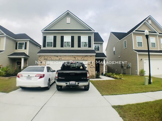 Building Photo - Beautiful Home in desirable Cane Bay