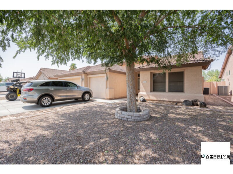 Live in luxury in this Exceptional 3/2 Gle... - Live in luxury in this Exceptional 3/2 Gle...