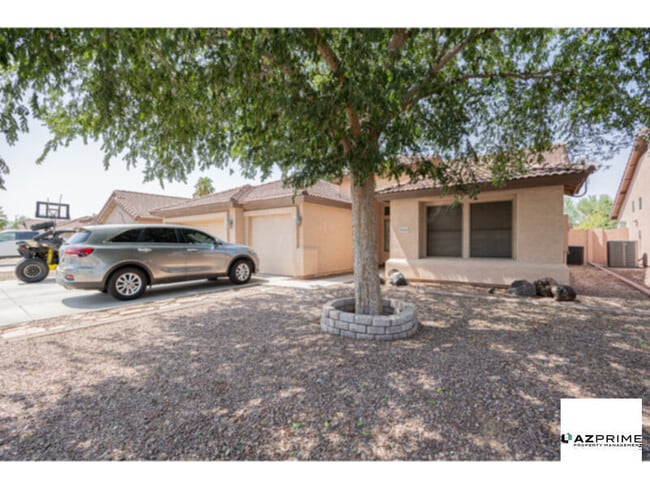 Live in luxury in this Exceptional 3/2 Gle... - Live in luxury in this Exceptional 3/2 Gle... House