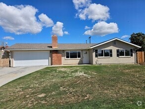 Building Photo - 24882 Ramona Ln