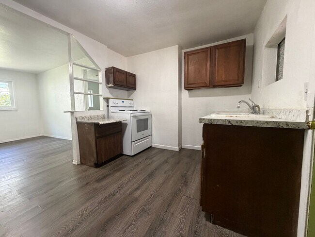 Foto del edificio - 855 SE Flint St