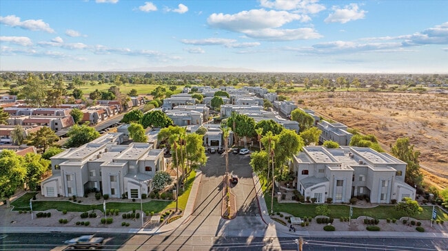The Turn apartments — community photo - The Turn