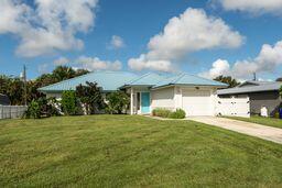 Foto del edificio - 3196 SW Areca Dr