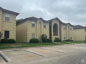 Building Photo - 9804 Cantera Ct