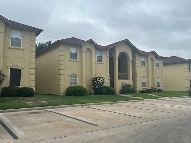 Primary Photo - 9804 Cantera Ct