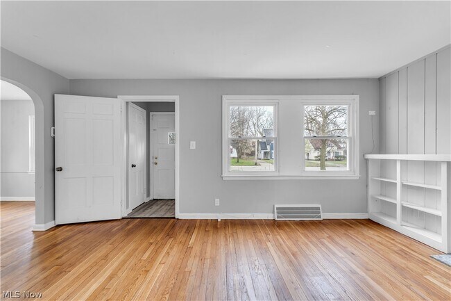 Building Photo - 16119 Judson Dr