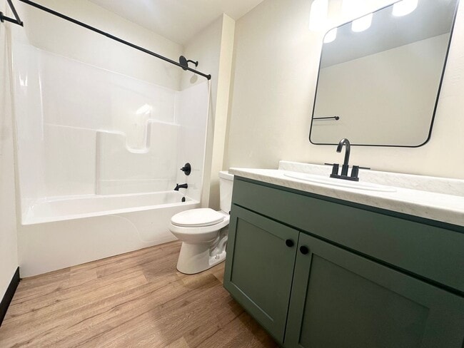 Foto del edificio - 507-509 Rustic Ridge Drive