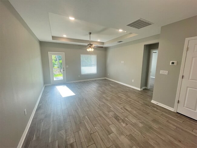 Building Photo - 1400 Sunset Preserve Way