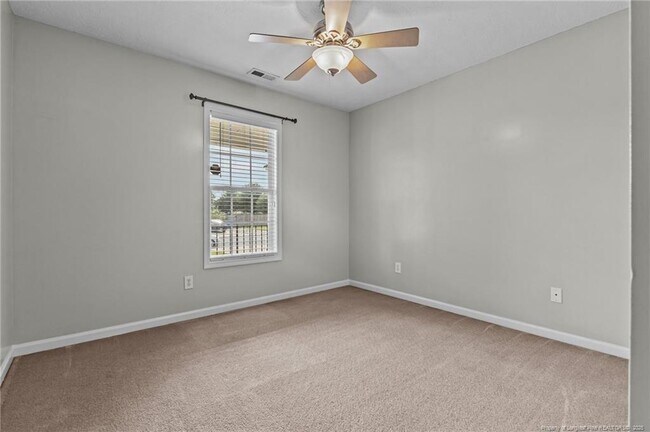 Building Photo - 1323 Shoshone Pl