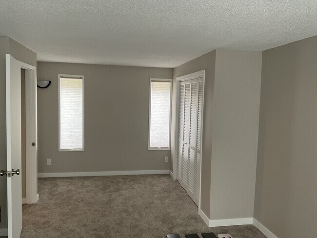Foto del edificio - 3051 Whitbeck Blvd