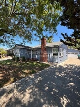 Building Photo - 417 N Citrus St