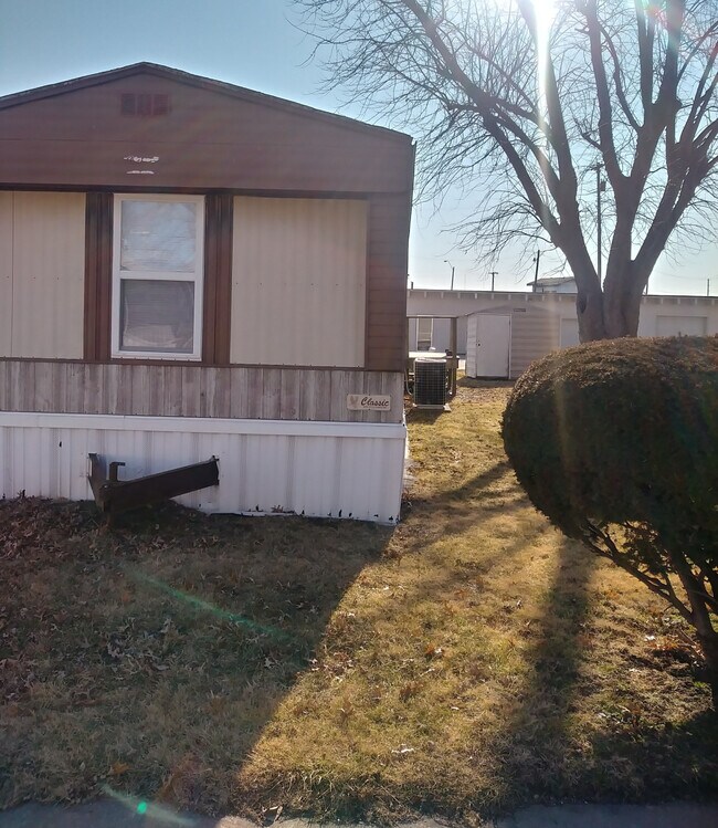 Building Photo - 2934 Circle Drive