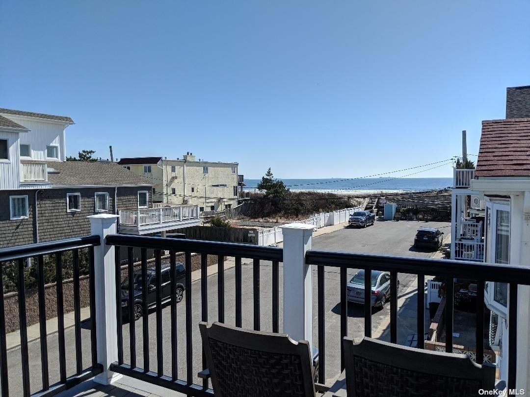 21 Virginia Ave, Long Beach, NY 11561 Room for Rent in Long Beach, NY