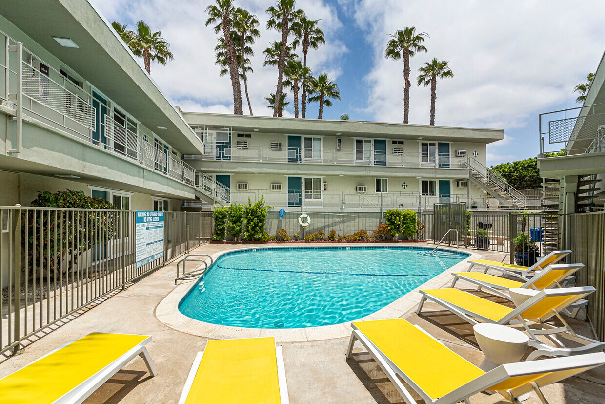 Aztec Pacific Apartments In San Diego Ca Westside Rentals
