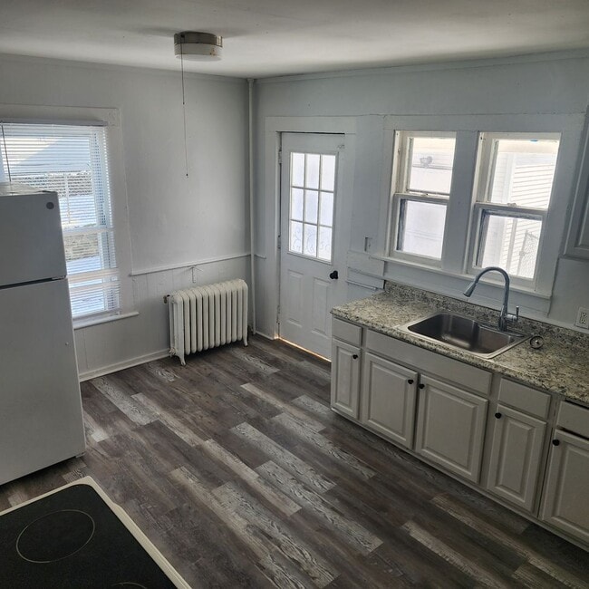 Building Photo - 29-31 Lincoln Pl