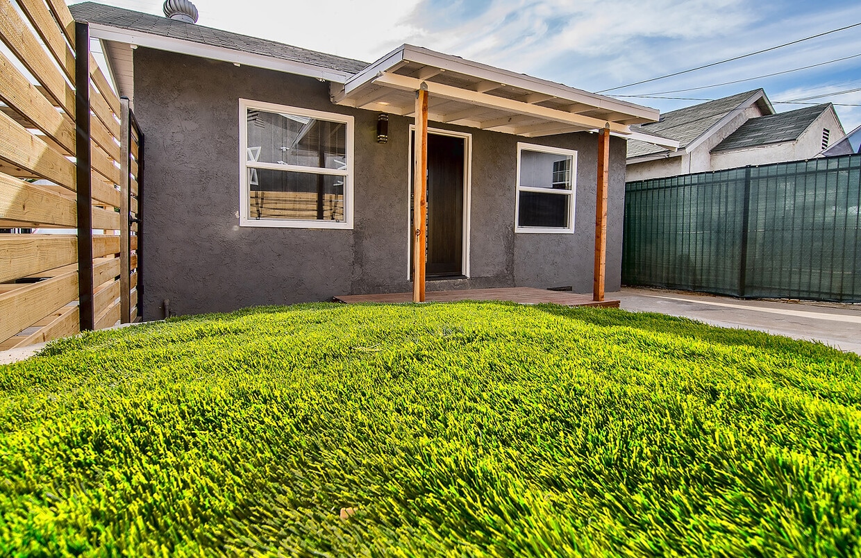 Photo - 2426 1/2 Cincinnati St (Los Angeles, CA)