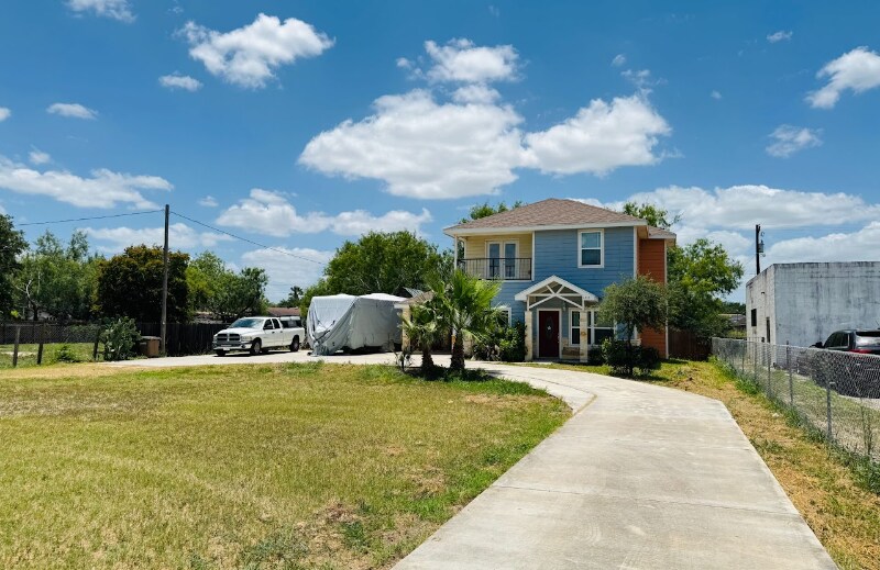 Foto principal - 1213 S Veterans Blvd