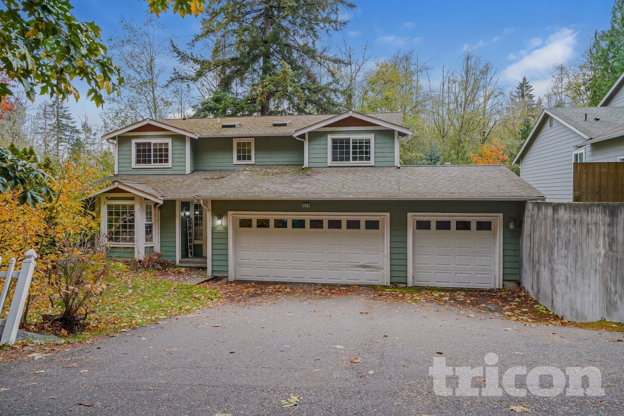 Foto principal - 8028 Old Military Rd NE