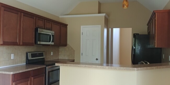 Foto del edificio - 5720 Barrington Ct