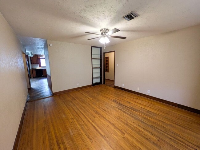 Foto del edificio - 770 Peyton Dr