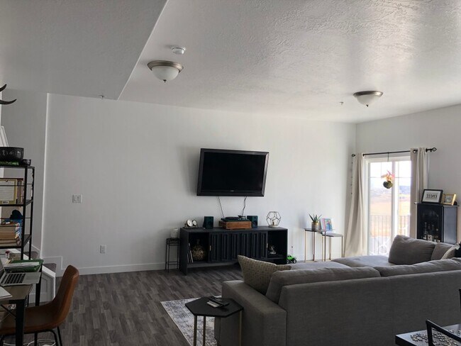 Foto del edificio - 4204 Otter Park Ct