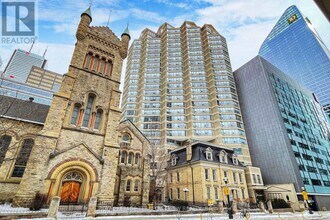 Building Photo - 71 Simcoe St