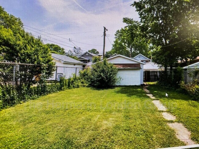 Foto del edificio - 4424 Dewey Ave