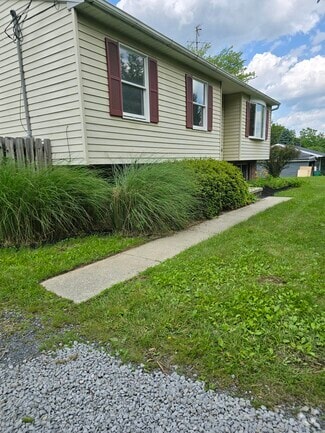 Building Photo - 5412 Legene Ln