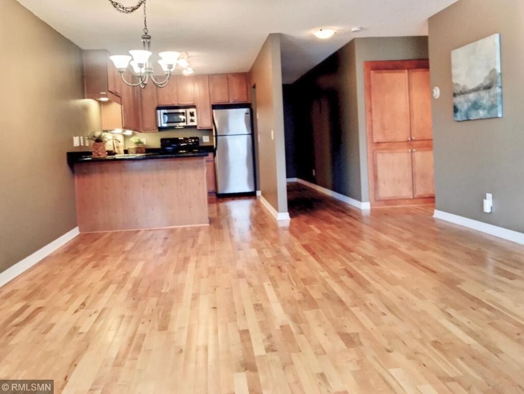 Foto principal - 3150 Excelsior Blvd