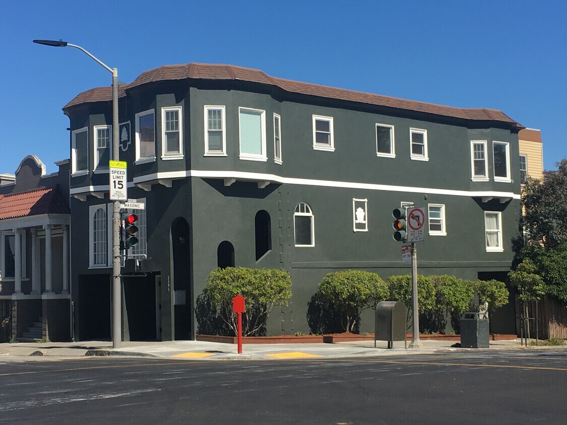 Newly painted corner building on Golden Gate and Masonic. - 2197 Golden Gate Avenue