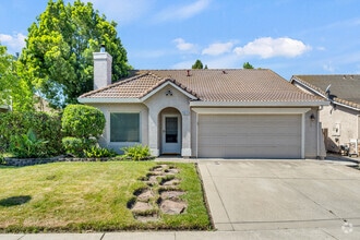 Building Photo - 3635 Poppy Hill Way