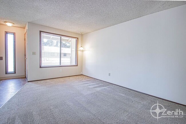 Building Photo - 3103 NE Whitman Ave.