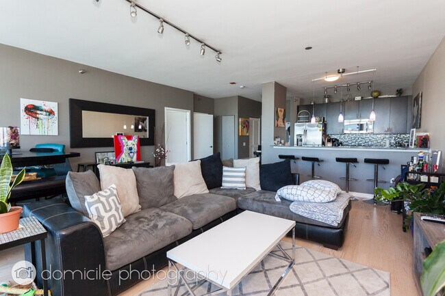 Foto del edificio - 757 N Orleans St