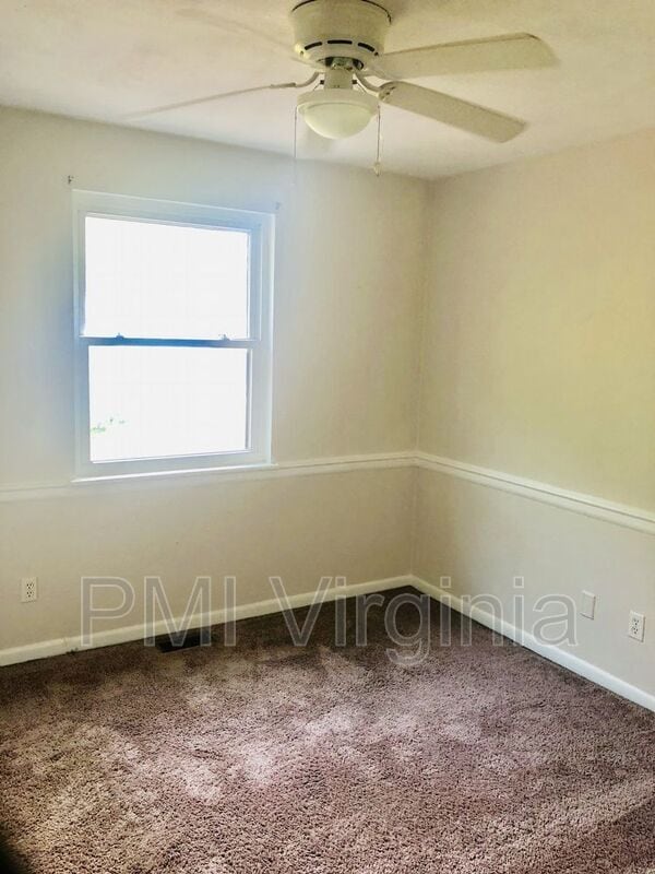 Building Photo - 1107 E Ocean View Ave