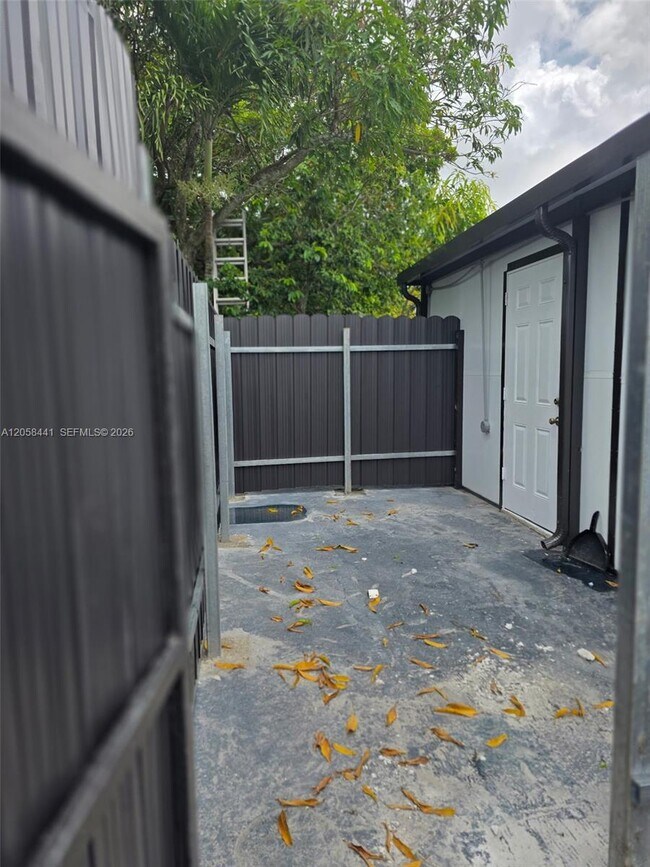 Building Photo - 19393 NW 30th Ct