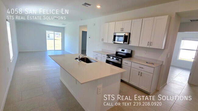 Foto del edificio - 4058 San Felice Ln