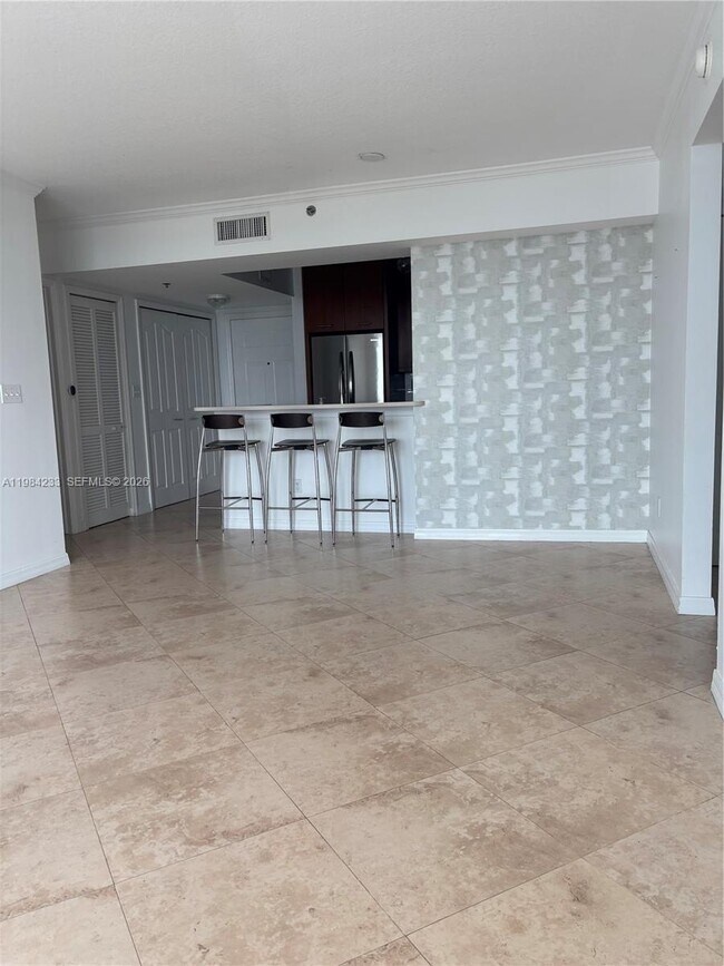 Foto del edificio - 2665 SW 37th Ave