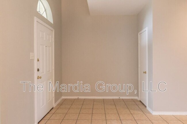 Building Photo - 8512 Prairie Wind Trail