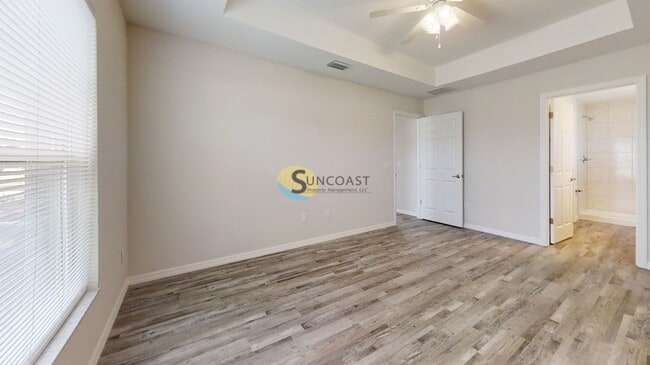 Building Photo - Where Home Meets Happiness!4BR/2BA home fo...