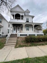 Building Photo - 737 Mason St