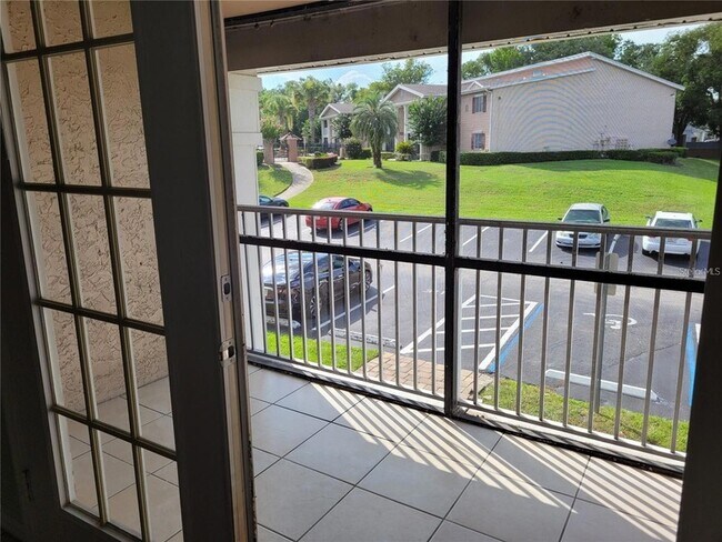 Foto del edificio - 155 N Pearl Lake Causeway