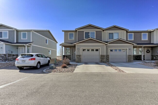 Foto del edificio - 3 Bedroom 2 1/2 Bath Townhome in Wellington