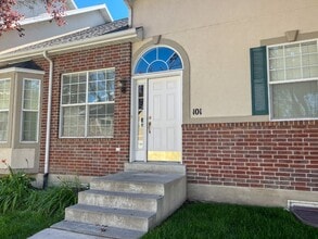 Building Photo - 1045 N 130 W
