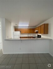 Building Photo - 1407 Hightower Ave S